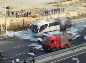 Bus in Sderot Takes Direct Rocket Hit